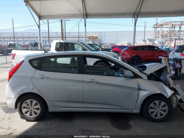 KMHCT5AE2GU260801 Hyundai ACCENT SE
