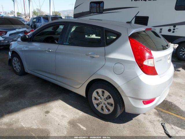 KMHCT5AE2GU260801 Hyundai ACCENT SE