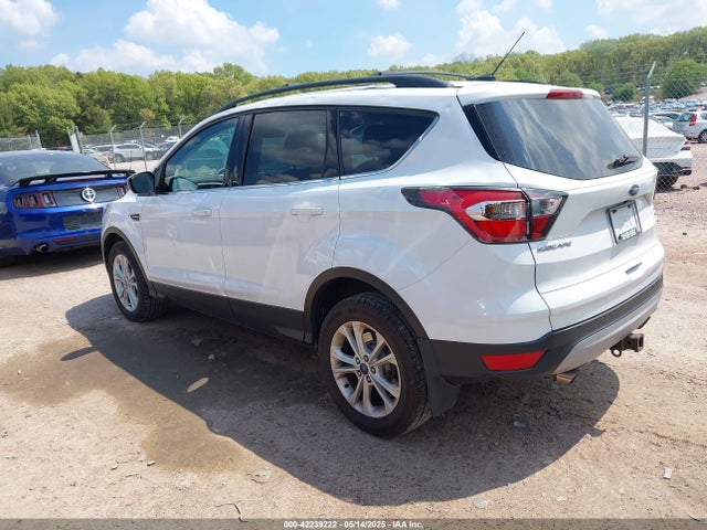 1FMCU9G9XHUB12931 Ford ESCAPE SE