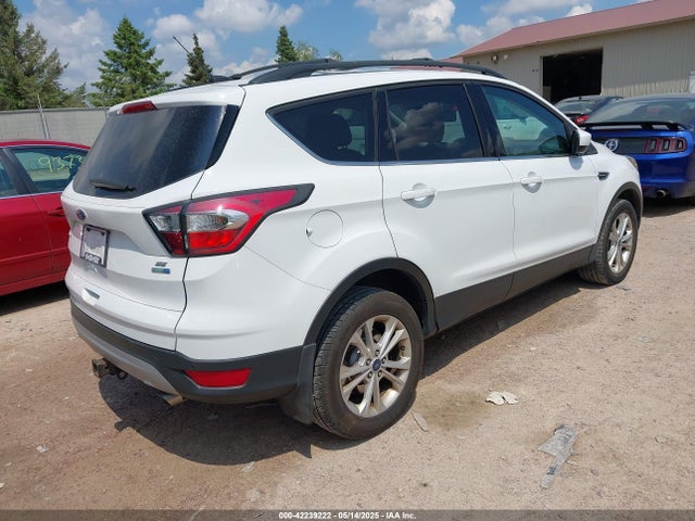 1FMCU9G9XHUB12931 Ford ESCAPE SE