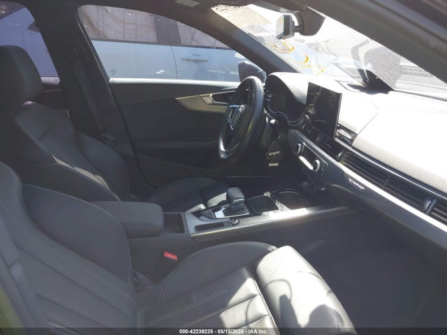WAUEAAF4XRN009739 Audi 45 tfsi