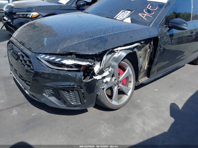WAUEAAF4XRN009739 Audi 45 tfsi