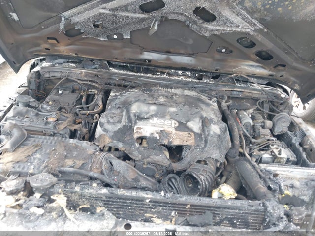 1C4HJWEG4GL261147 Jeep 2016
