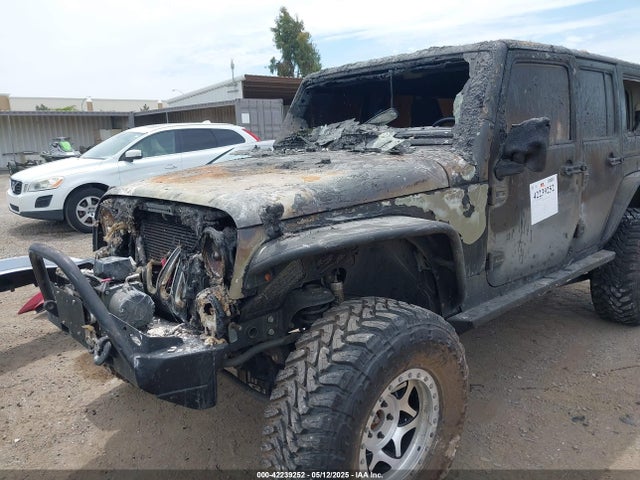 1C4HJWEG4GL261147 Jeep 2016
