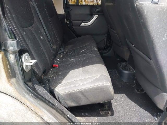 1C4HJWEG4GL261147 Jeep 2016