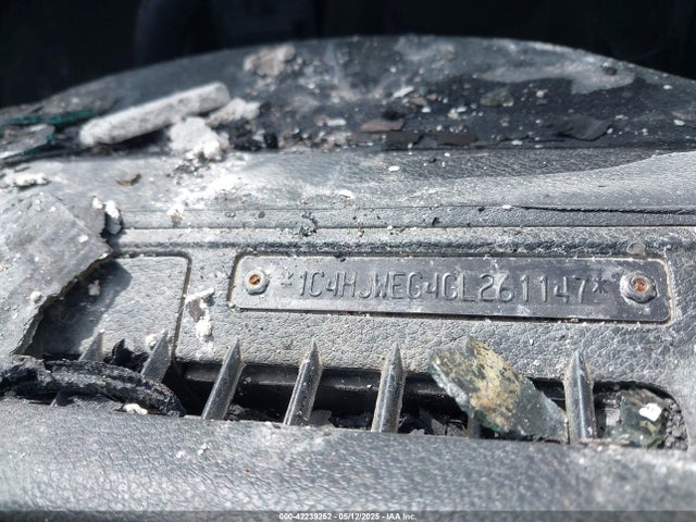 1C4HJWEG4GL261147 Jeep 2016