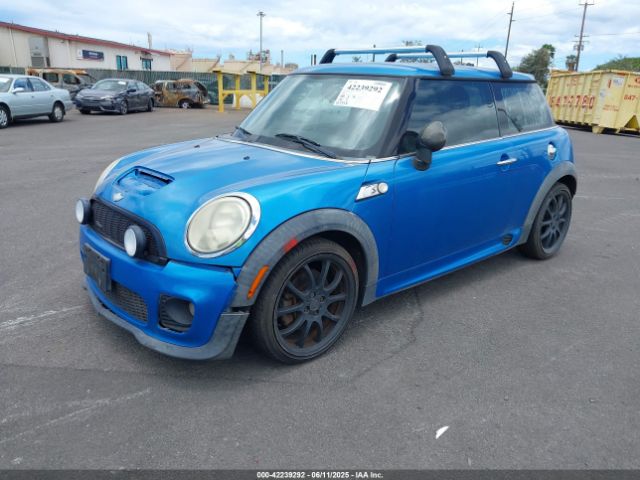 2008 MINI COOPER S WMWMF73518TT86953 Photo 1