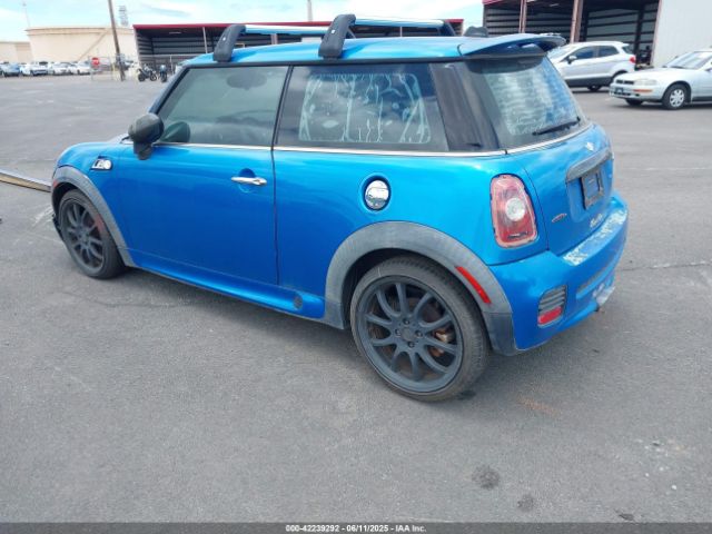 2008 MINI COOPER S WMWMF73518TT86953 Photo 2