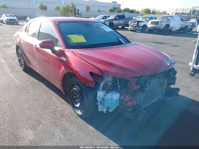 4T1B11HK8KU174469 Toyota CAMRY SE