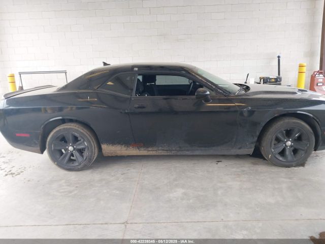 2C3CDZAG3FH717406 Dodge Challenger Sxt