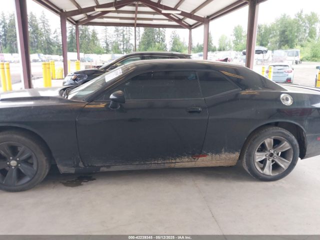 2C3CDZAG3FH717406 Dodge Challenger Sxt