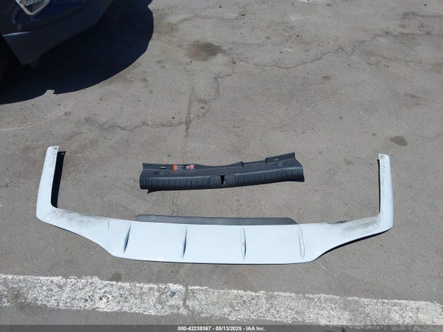 KMTG54TE7NU084771 Genesis G70 3.3t Rwd