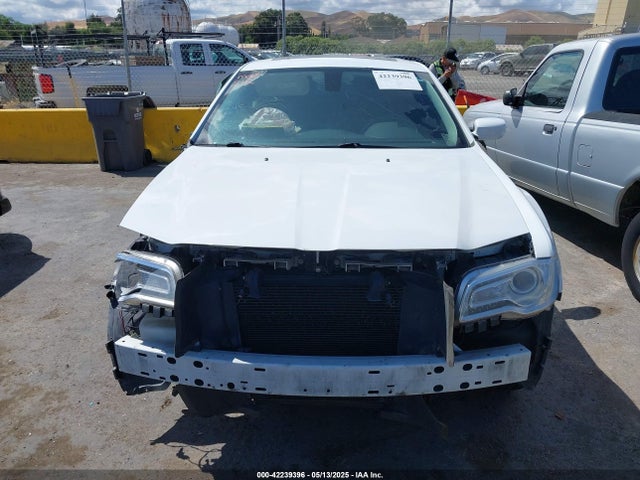 2C3CCAAG4HH516430 Chrysler 2017