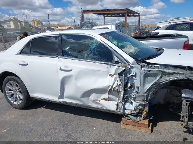 2C3CCAAG4HH516430 Chrysler 2017