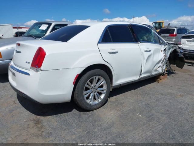 2017 CHRYSLER 300 2C3CCAAG4HH516430 Photo 3