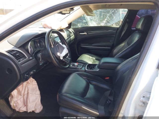 2017 CHRYSLER 300 2C3CCAAG4HH516430 Photo 4