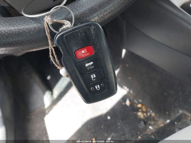 JTDHPRAE2LJ030824 Toyota COROLLA LE