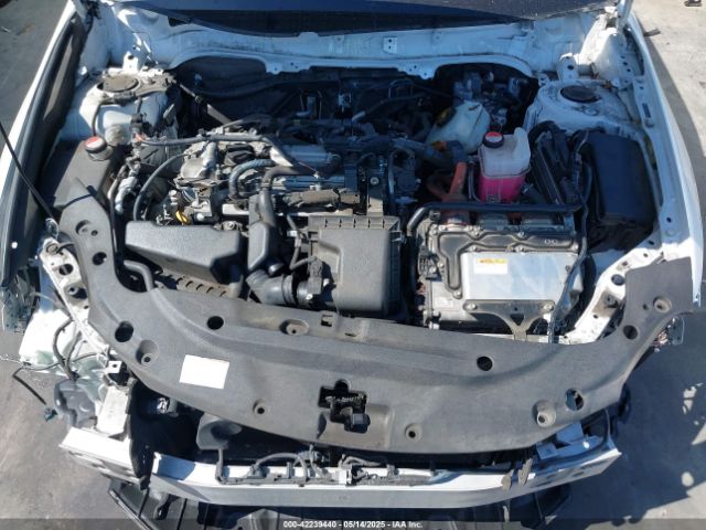 JTHKD5BH4G2273002 Lexus CT 200H
