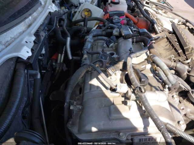 JTHKD5BH4G2273002 Lexus CT 200H