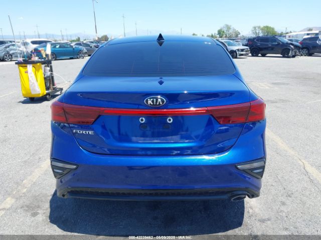 3KPF24AD7LE258900 KIA Forte Lxs