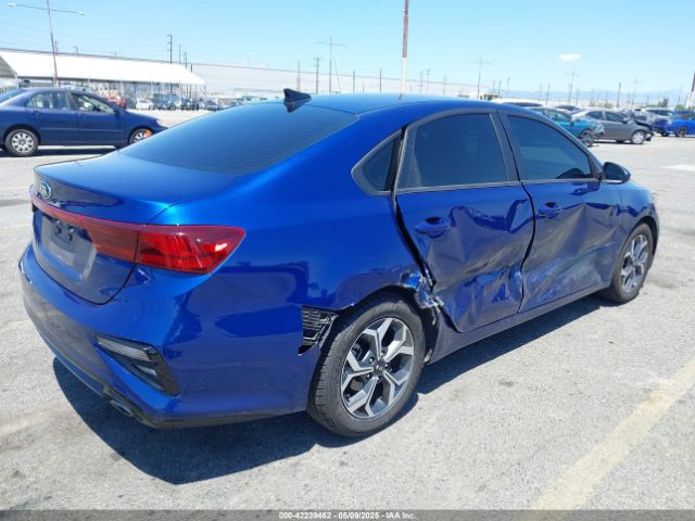 3KPF24AD7LE258900 KIA Forte Lxs