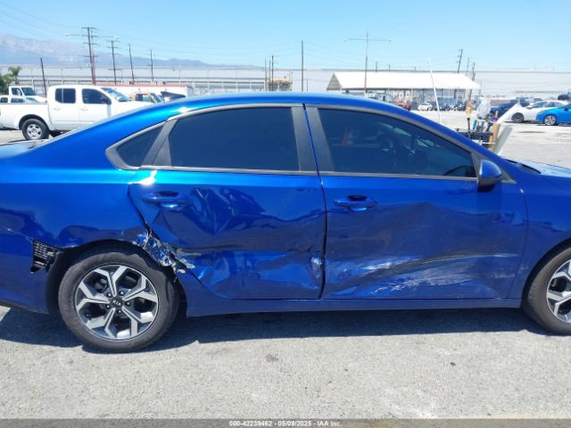 3KPF24AD7LE258900 KIA Forte Lxs