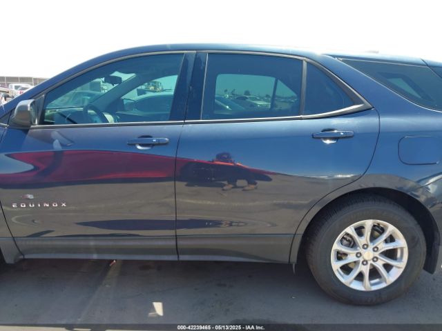 3GNAXHEV3JS502358 Chevrolet EQUINOX LS