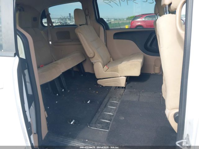 2C4RDGCG9GR380632 Dodge Grand Caravan Sxt