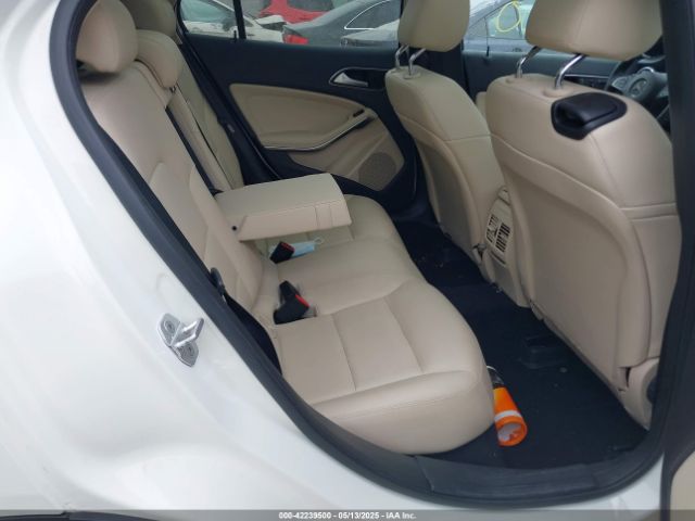 2016 MERCEDES-BENZ GLA 250 WDCTG4GB9GJ266431 Photo 7