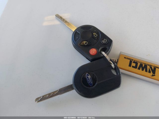 1FADP3F24GL272055 Ford FOCUS SE