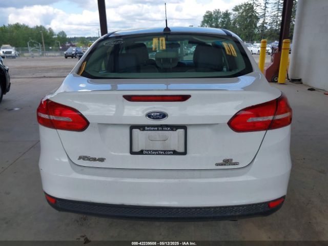 1FADP3F24GL272055 Ford FOCUS SE