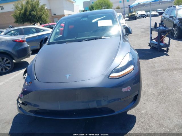 7SAYGDEE7PF851849 Tesla Model Y
