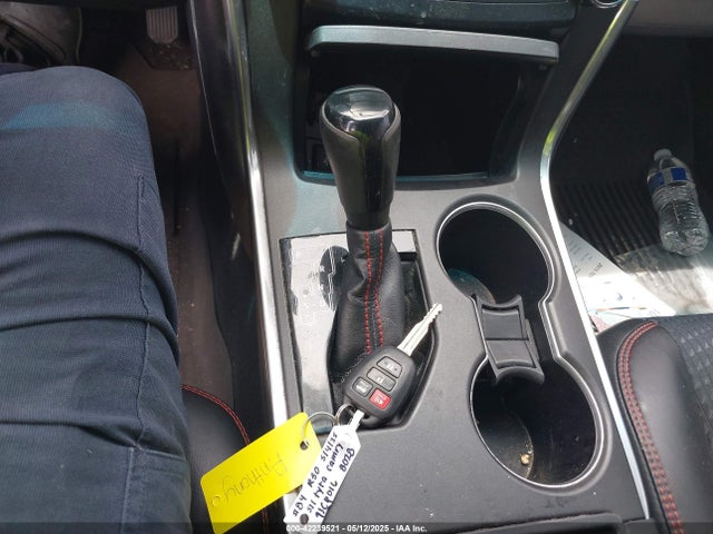 4T1BF1FK8FU038028 Toyota CAMRY SE