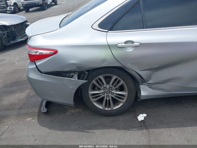 4T1BF1FK8FU038028 Toyota CAMRY SE