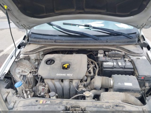 5NPD84LF6JH235976 Hyundai ELANTRA SEL