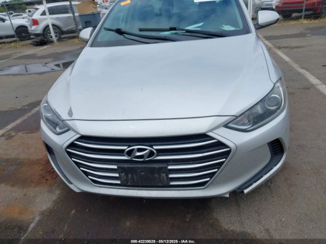 5NPD84LF6JH235976 Hyundai ELANTRA SEL