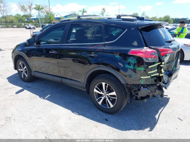 2T3RFREV4JW753672 Toyota Rav4 Xle