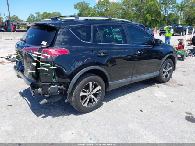 2T3RFREV4JW753672 Toyota Rav4 Xle
