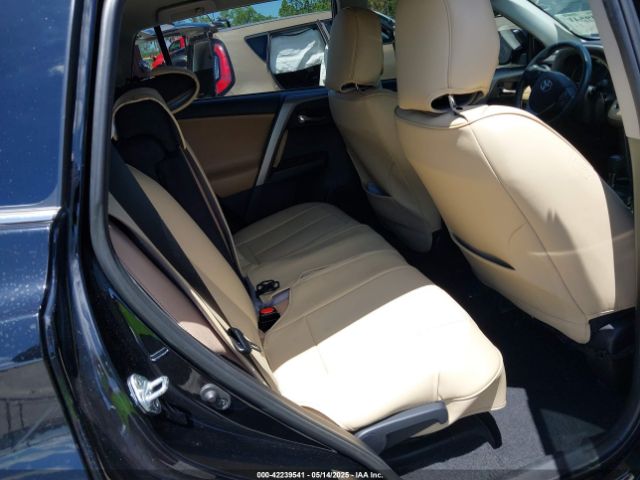 2T3RFREV4JW753672 Toyota Rav4 Xle