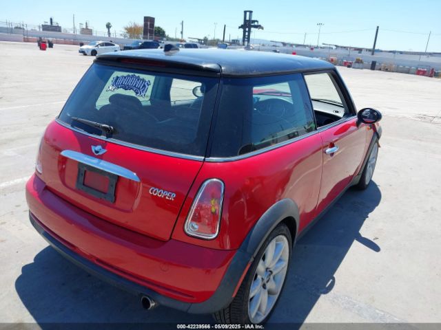 2005 MINI COOPER WMWRC33485TJ65604 Photo 3