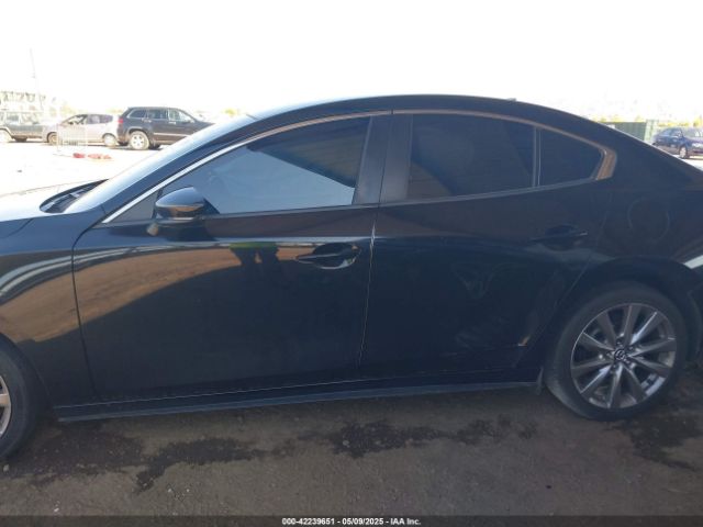 3MZBPADL9LM128895 Mazda Mazda3 Preferred Package