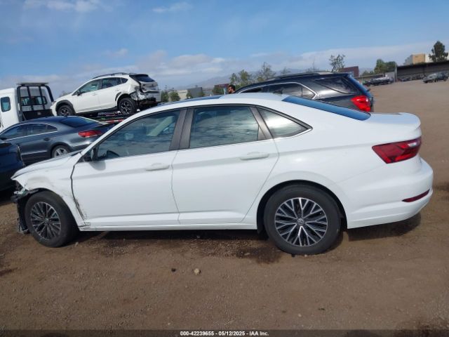 3VWC57BU9MM034560 Volkswagen Jetta 1.4t R-line/1.4t S/1.4t Se