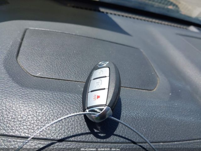 1N6AA1C83HN563953 Nissan TITAN SV