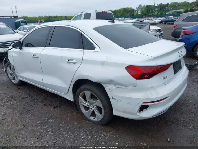 2022 AUDI A3 WAUAUDGY6NA031540 Photo 2