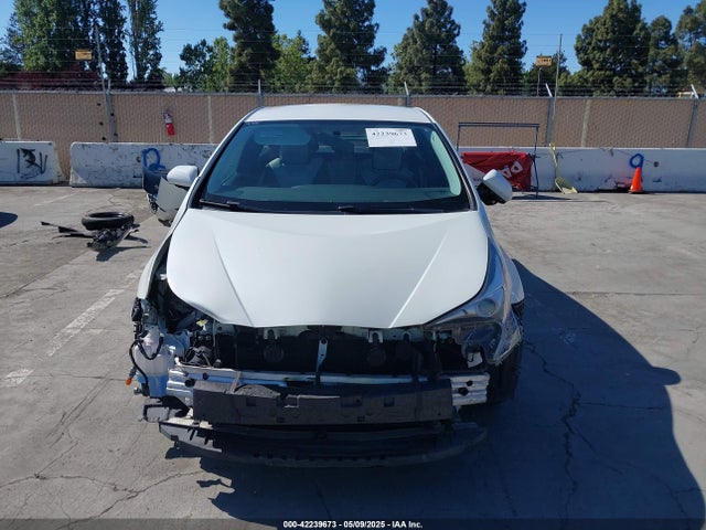 JTDKBRFU6G3021221 Toyota Prius Two