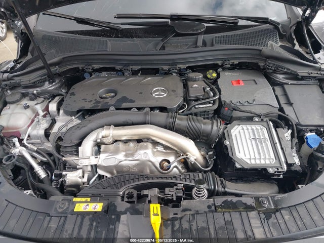 W1N4N4GB7SJ698937 Mercedes-Benz m260