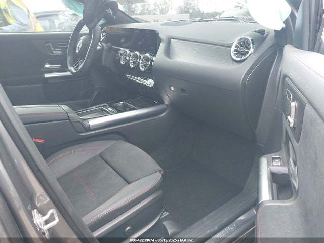 W1N4N4GB7SJ698937 Mercedes-Benz m260