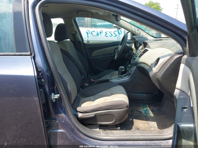 1G1PA5SH0E7235467 Chevrolet Cruze Ls Auto