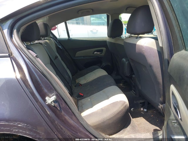 1G1PA5SH0E7235467 Chevrolet Cruze Ls Auto