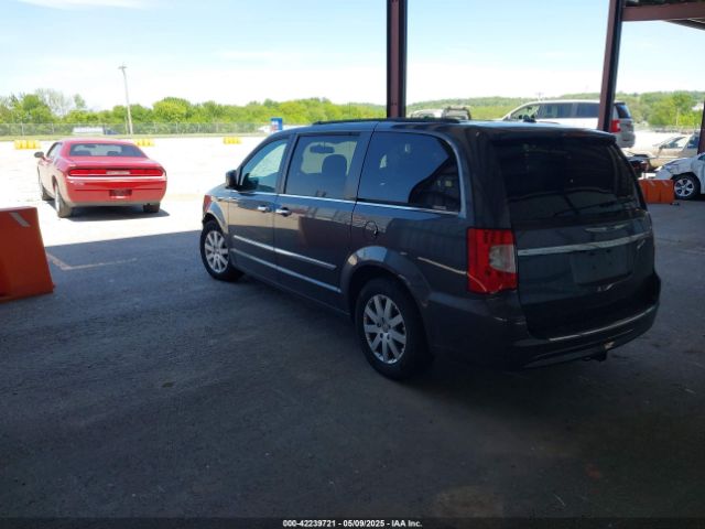 2016 CHRYSLER TOWN & COUNTRY 2C4RC1BG3GR232770 Photo 2